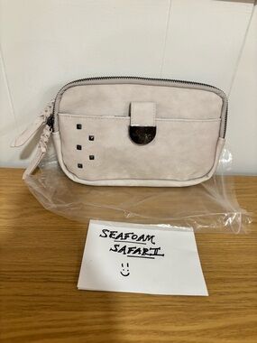NWOT Rad Rev Snow Matte Studded Sling